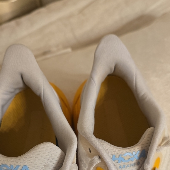 Hoka Cream and Yellow Sneakers 7.5 Women - Picture 8 of 14